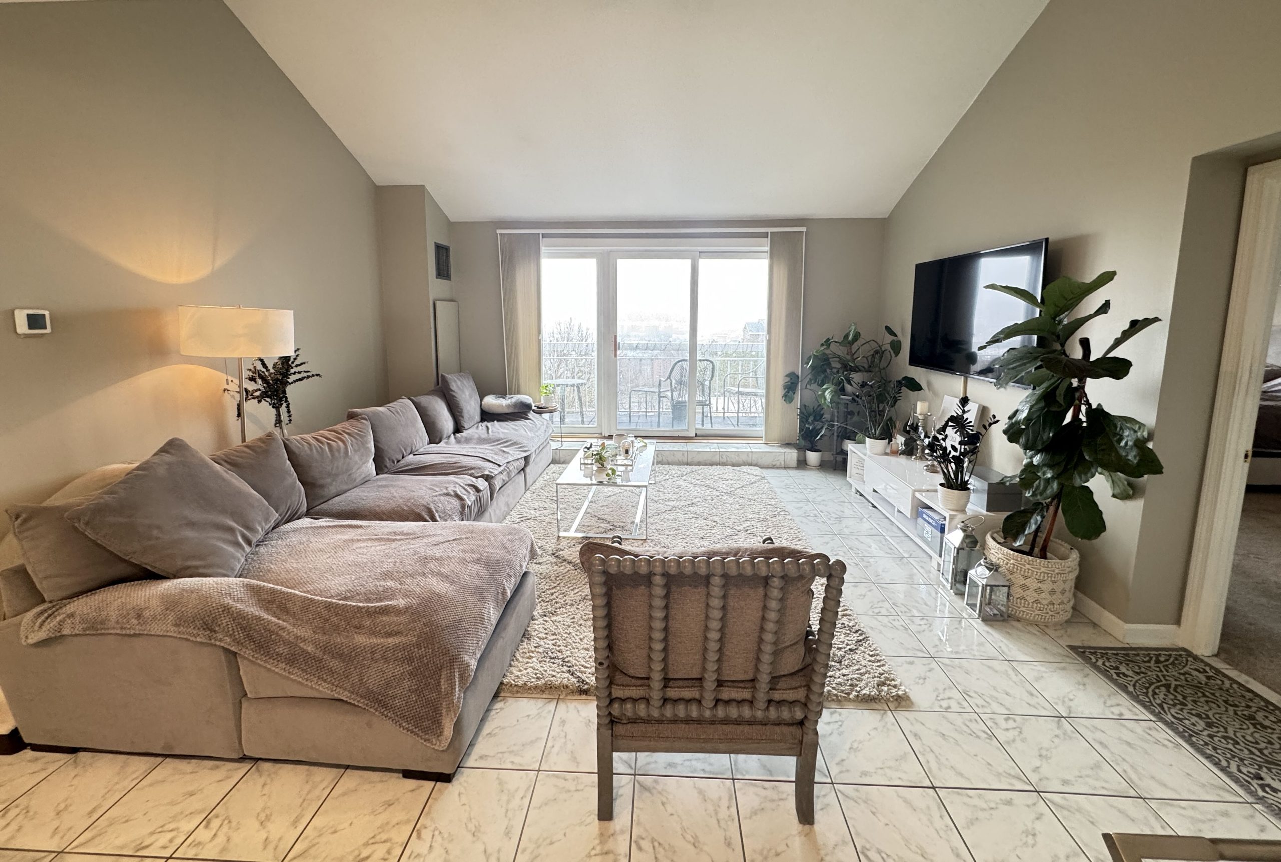 Grand Flagship Penthouse Condo